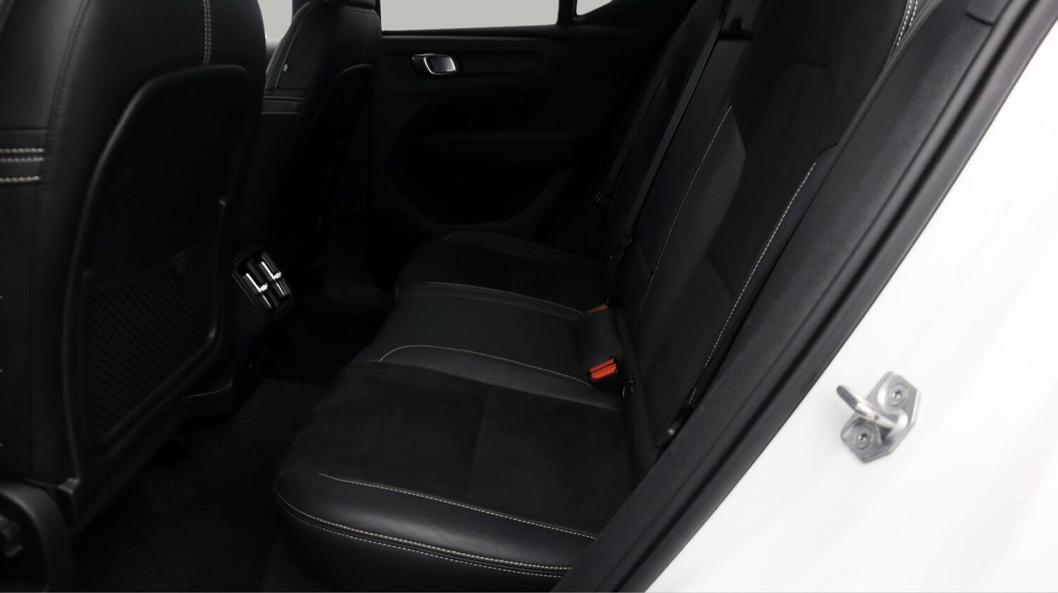 Used Volvo XC40 2020 for sale - 77207261: Photo 16