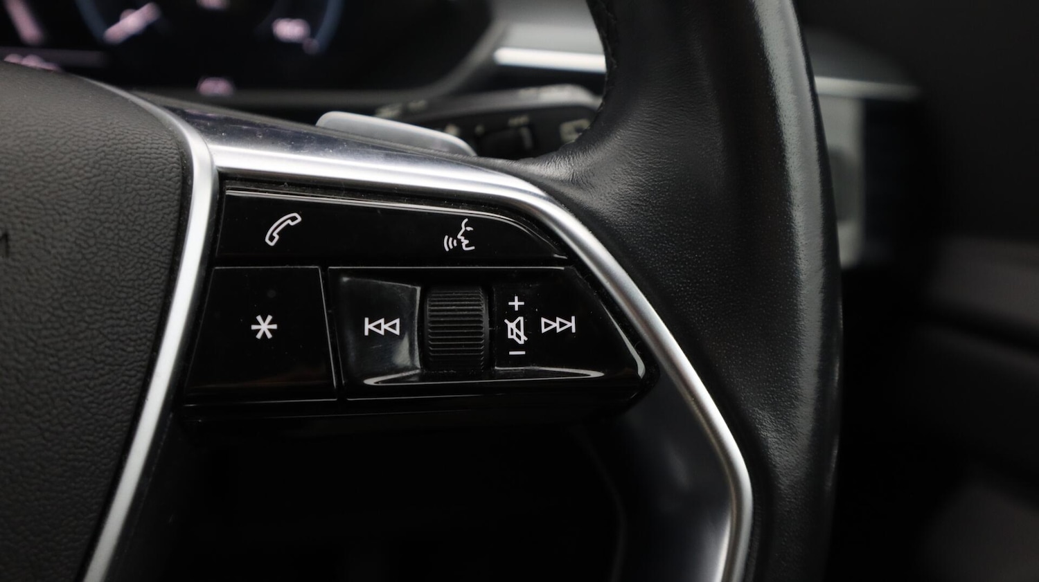 Used Audi e-tron 2021 for sale - 76633072: Photo 25