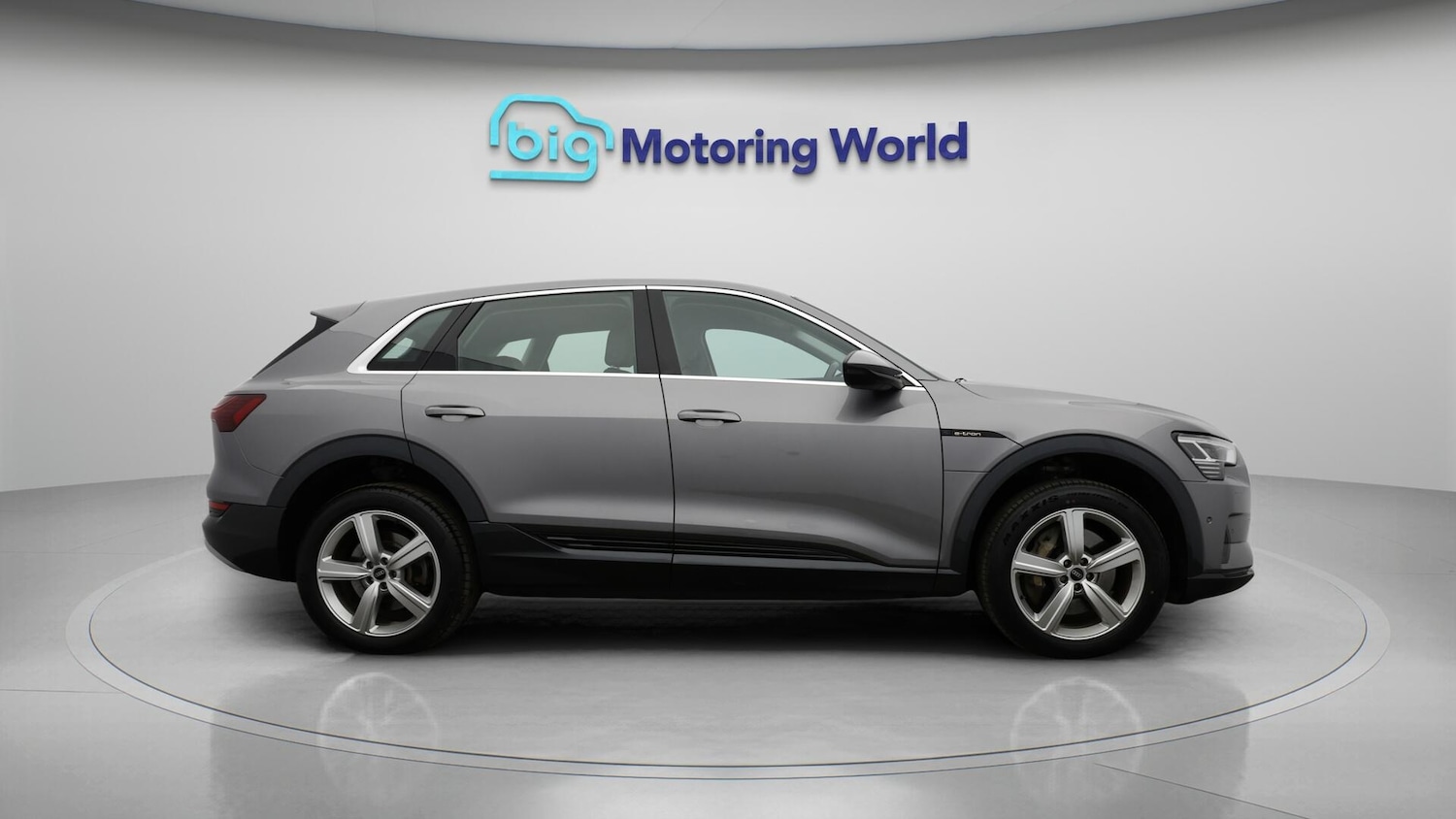 Used Audi e-tron 2021 for sale - 76633072: Photo 9