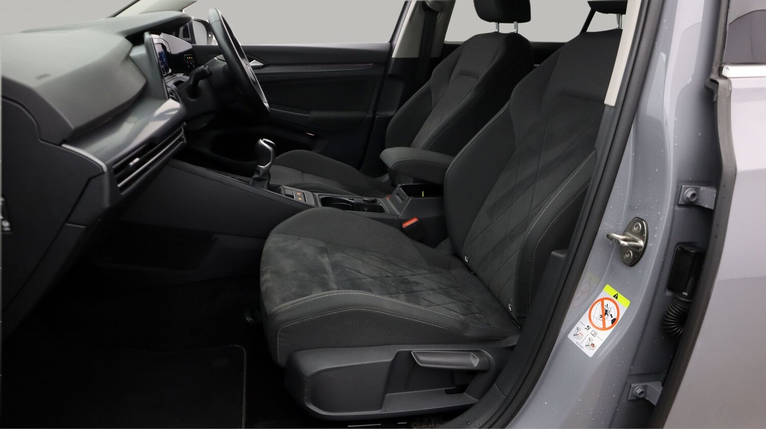 Used Volkswagen Golf 2022 for sale - 77971323: Photo 14