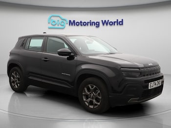 2024 (74) - 1.2 Longitude SUV 5dr Petrol Manual Euro 6 (s/s) (100 ps)