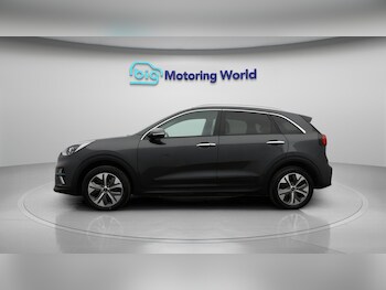 Used Kia Niro 2021 for sale - 76484930: Photo