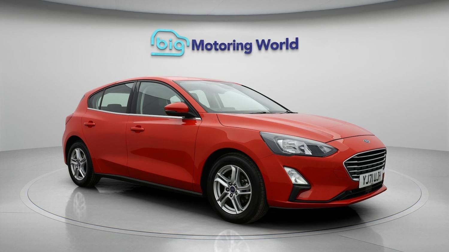 Used Ford Focus 2021 for sale - 76388906: Photo 2