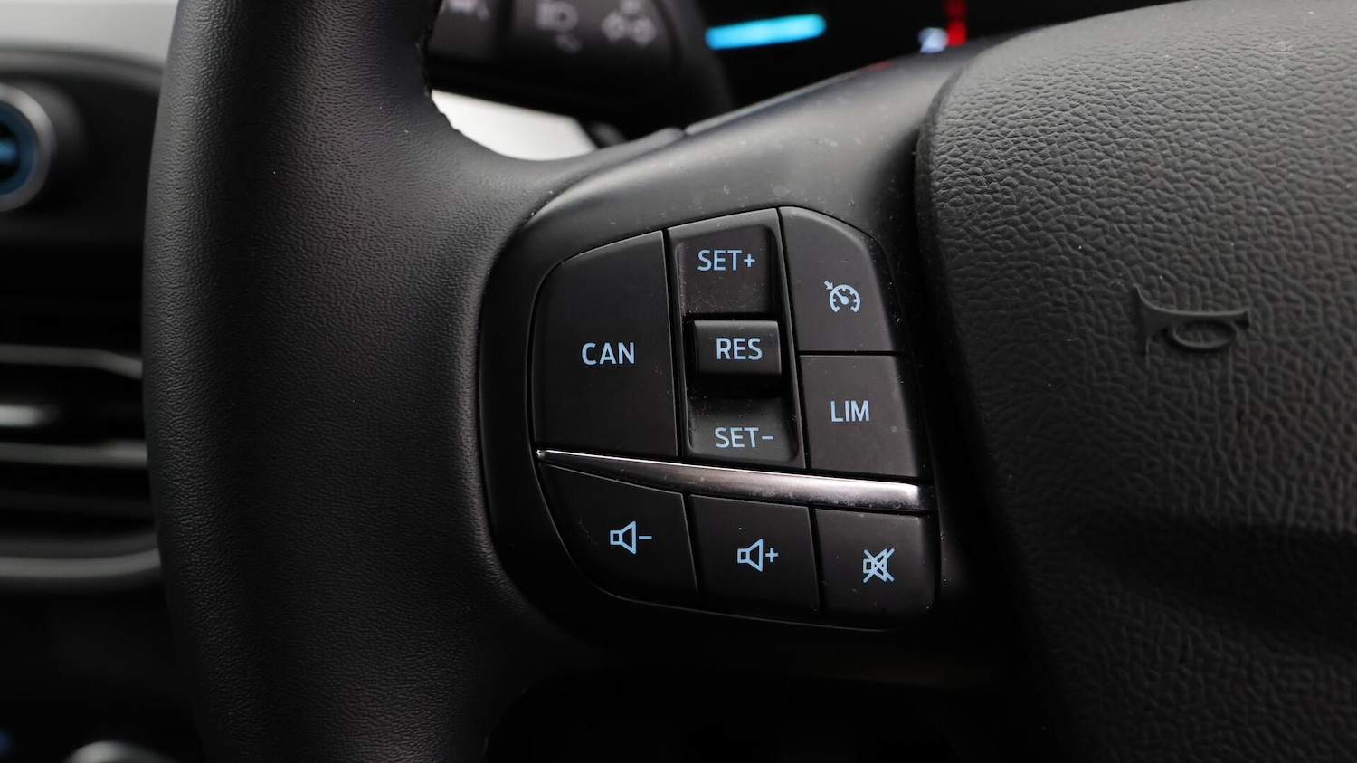 Used Ford Focus 2021 for sale - 76388906: Photo 22