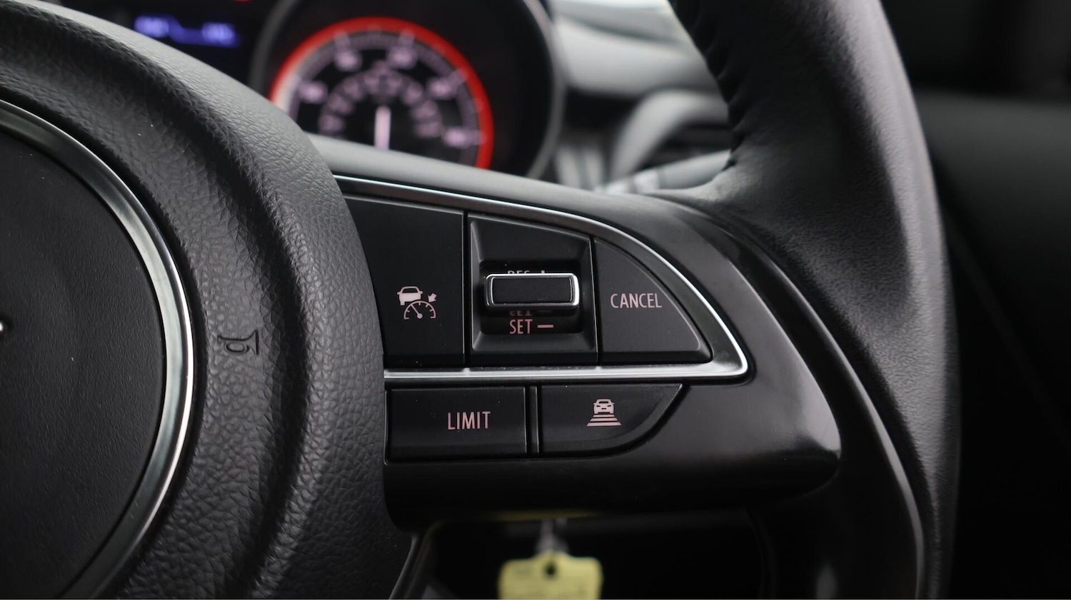 Used Suzuki Swift 2020 for sale - 76573103: Photo 26