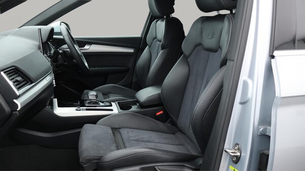 Used Audi Q5 2021 for sale - 76270740: Photo 15