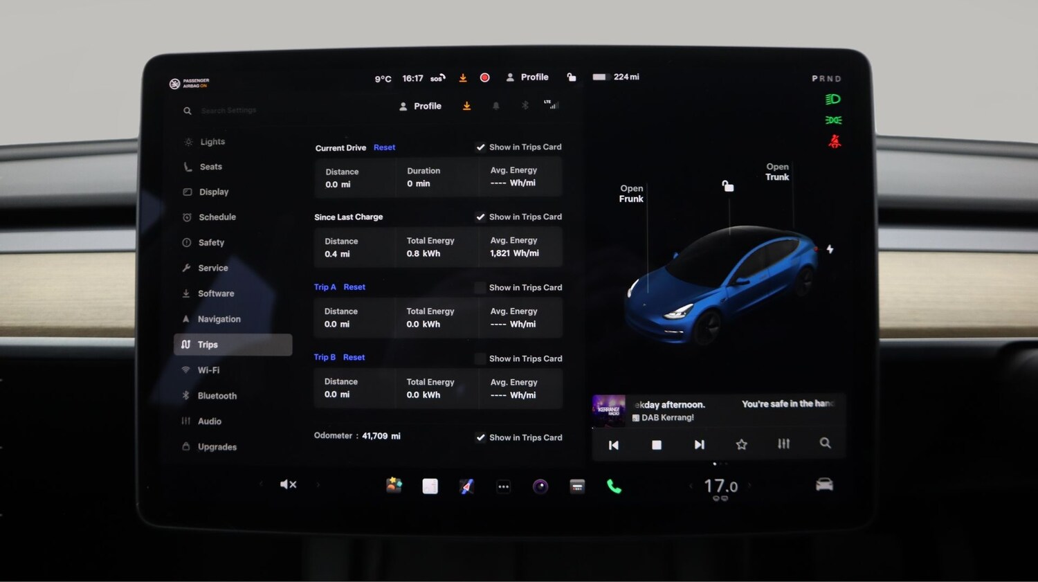 Used Tesla Model 3 2021 for sale - 77204859: Photo 10