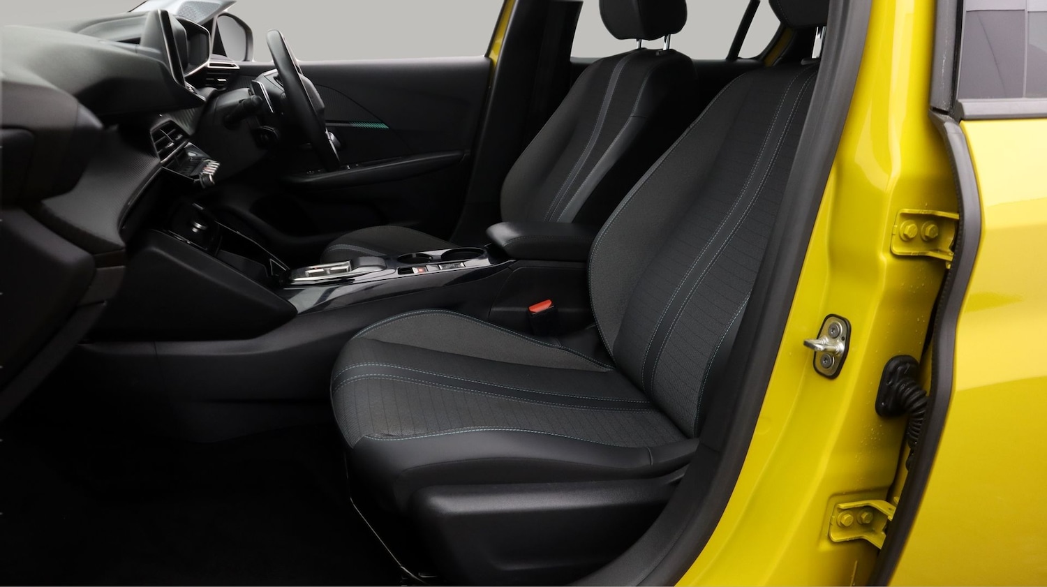 Used Peugeot 208 2022 for sale - 77653591: Photo 14