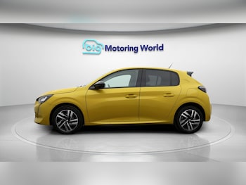 Used Peugeot 208 2022 for sale - 77653591: Photo