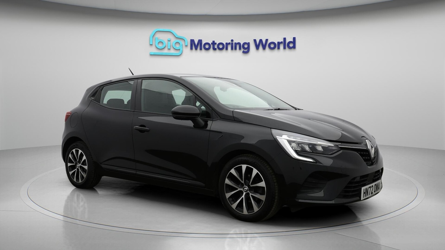 Used Renault Clio 2022 for sale - 76457391: Photo 2