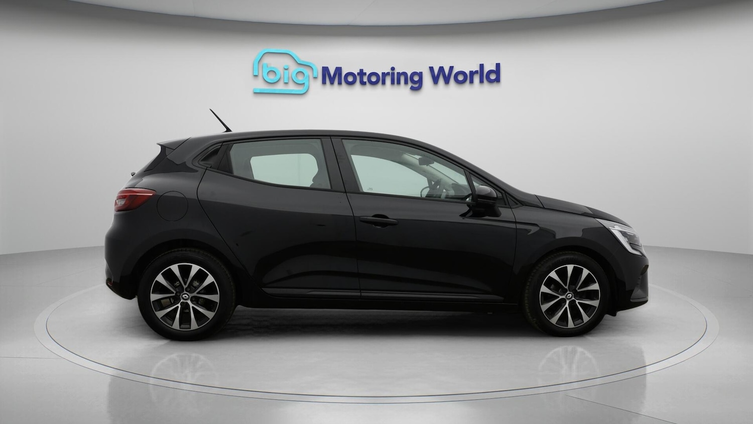 Used Renault Clio 2022 for sale - 76457391: Photo 9