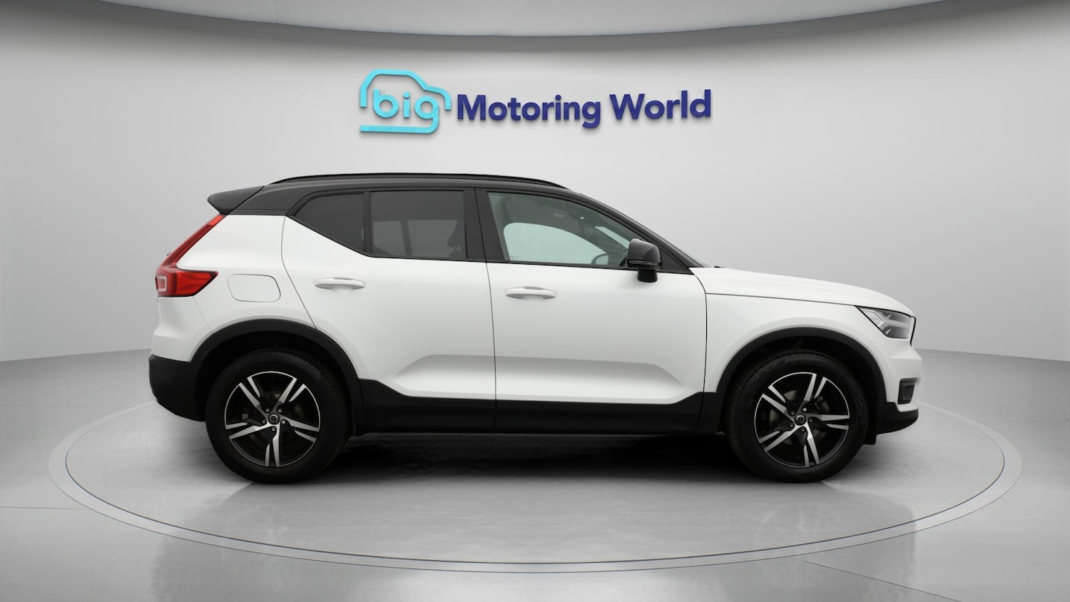 Used Volvo XC40 2020 for sale - 76550309: Photo 9