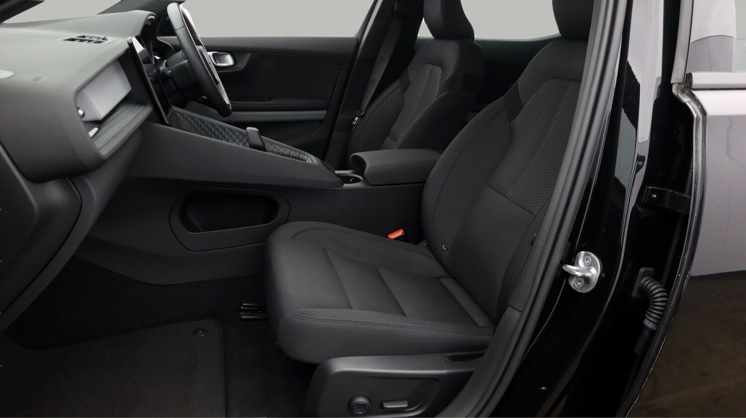 Used Polestar Polestar 2 2023 for sale - 77640895: Photo 14