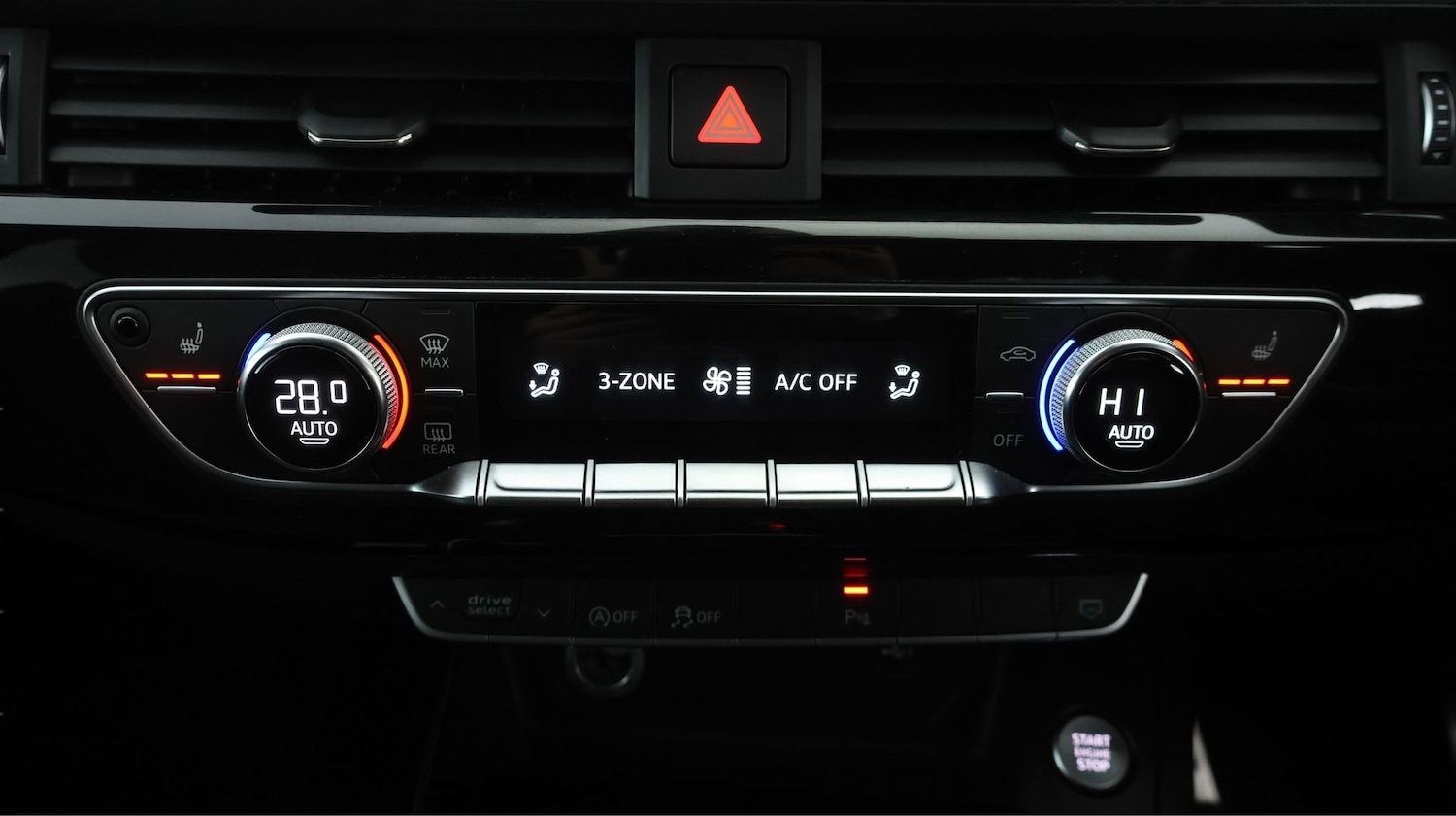 Used Audi A4 2020 for sale - 77639065: Photo 11