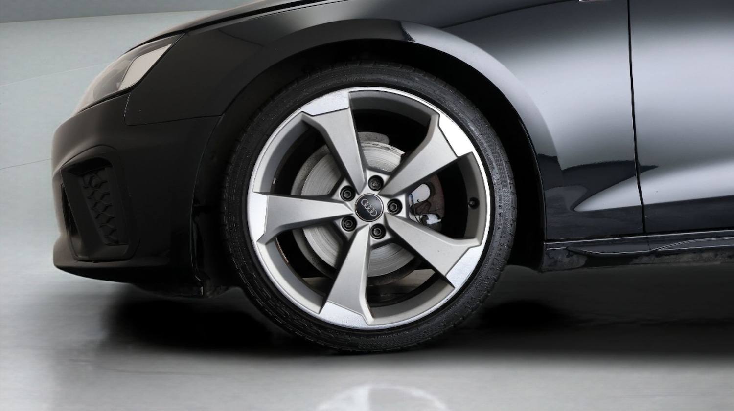 Used Audi A4 2020 for sale - 77639065: Photo 17