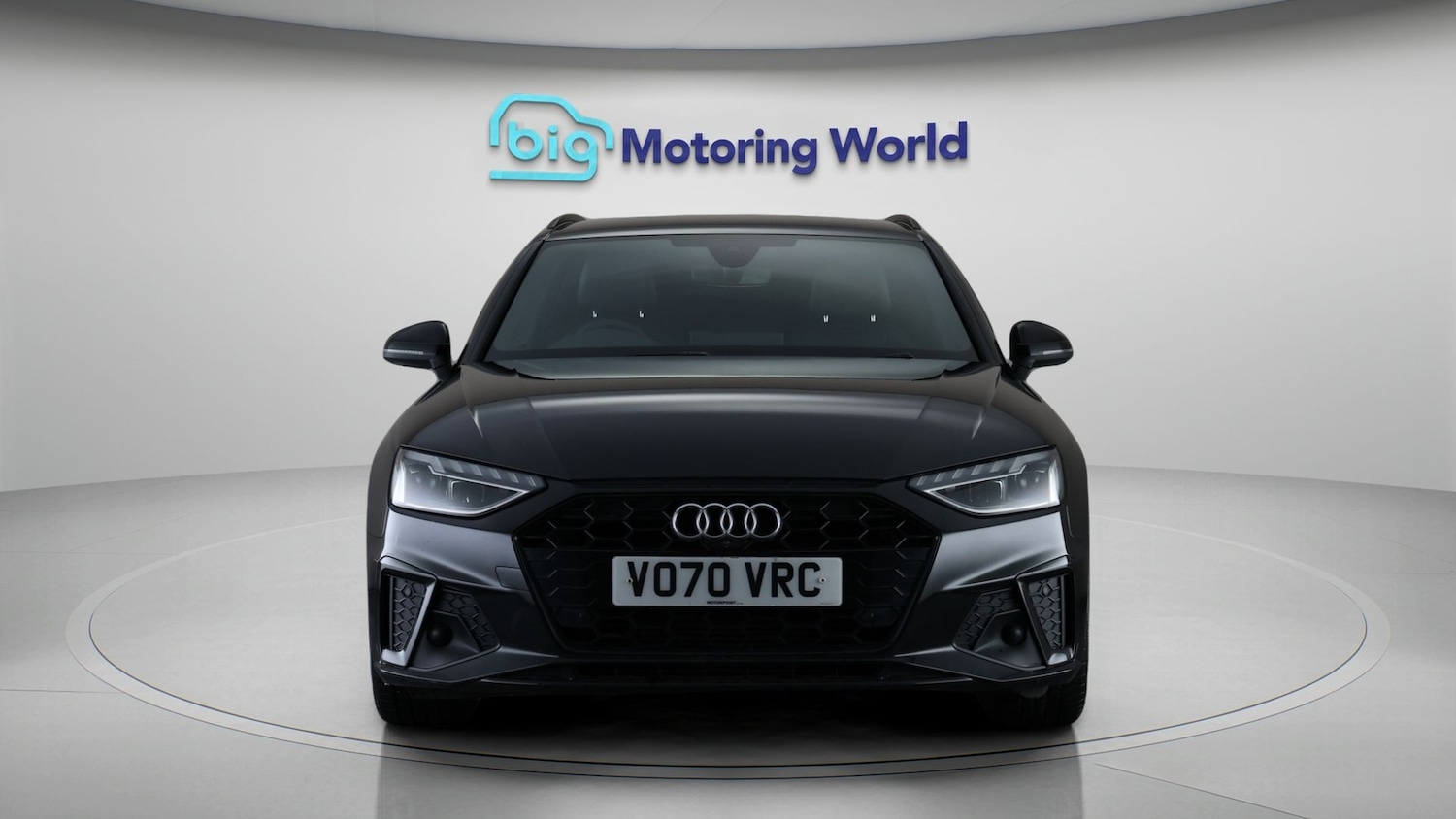 Used Audi A4 2020 for sale - 77639065: Photo 2
