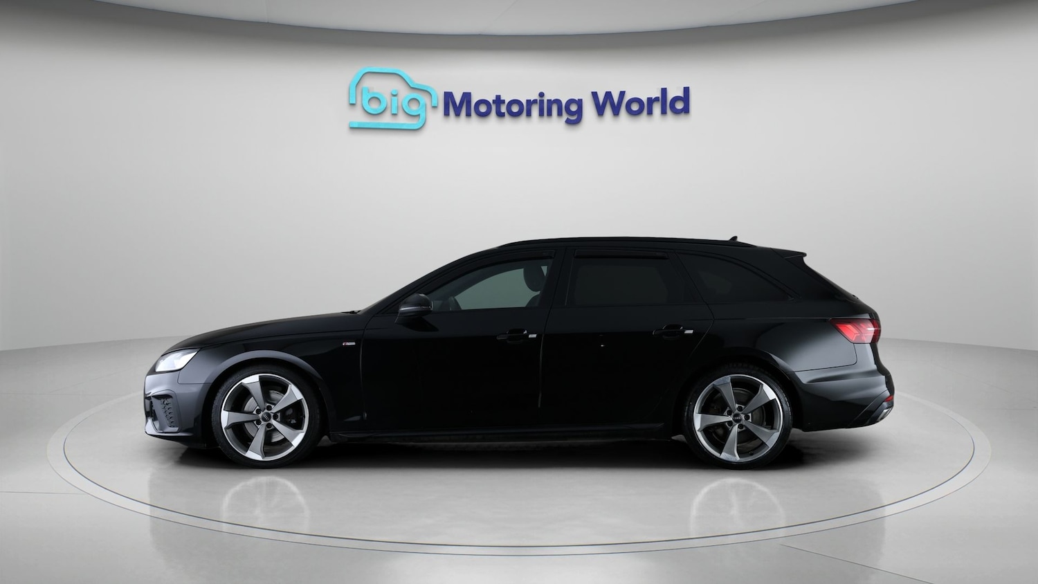 Used Audi A4 2020 for sale - 77639065: Photo 4