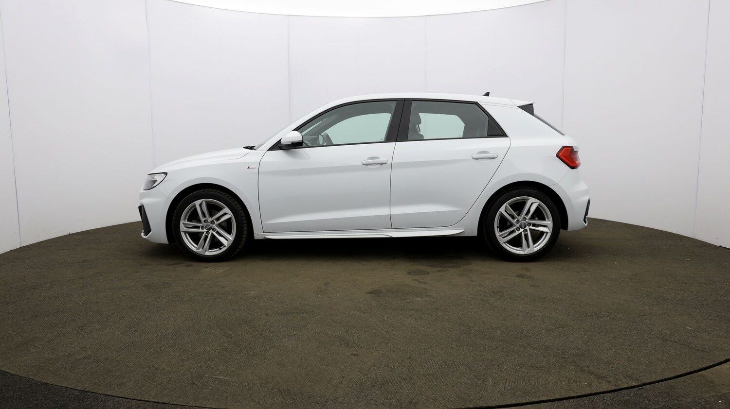 Used Audi A1 for sale - 76810637: Photo 64