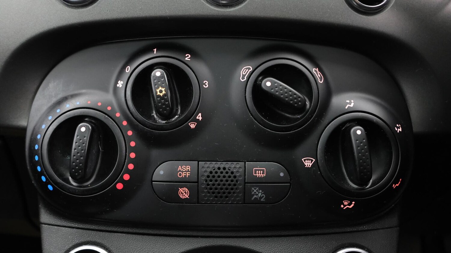 Used Fiat 500 2020 for sale - 76215082: Photo 13