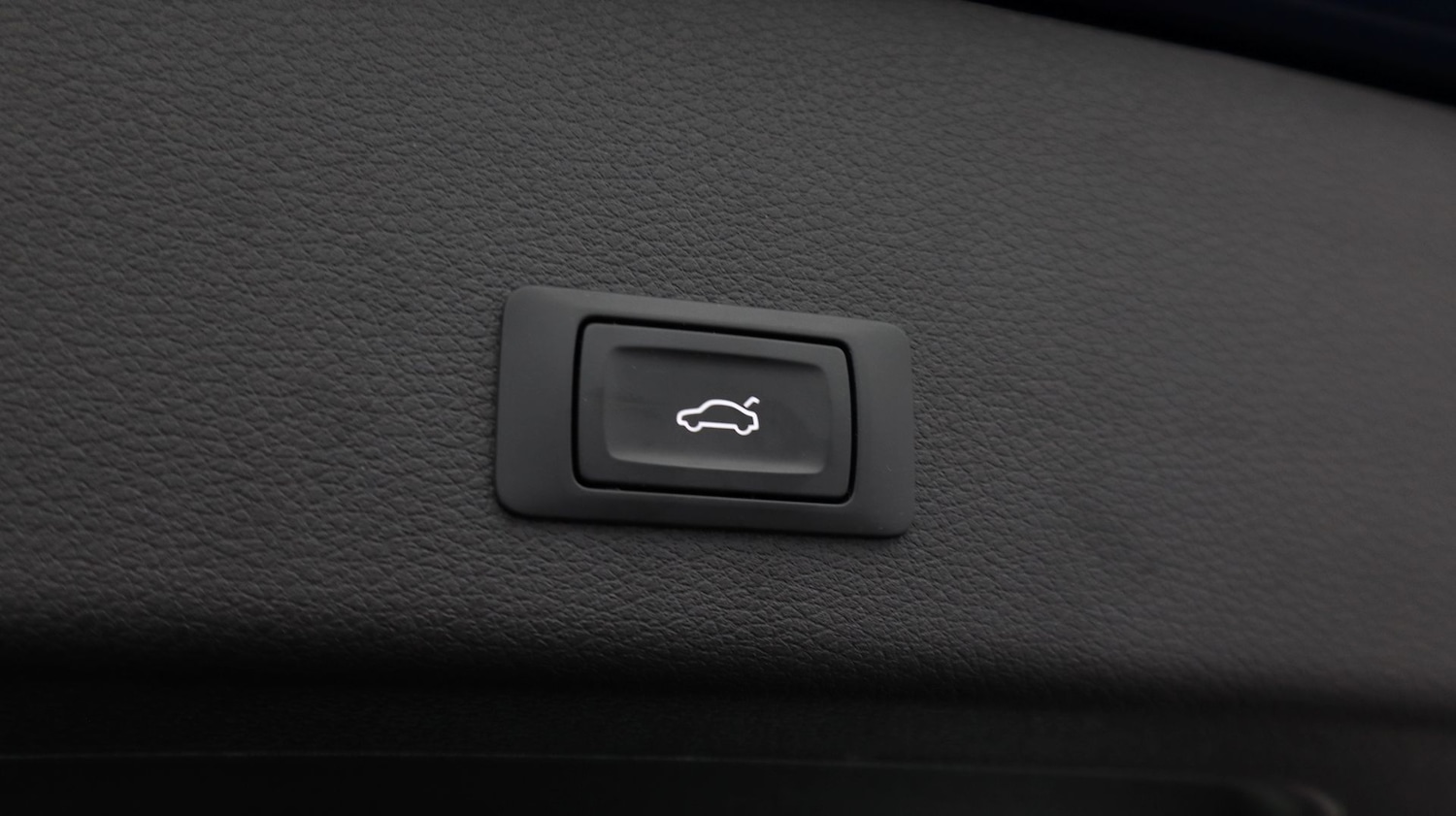 Used Audi e-tron 2020 for sale - 77204009: Photo 26