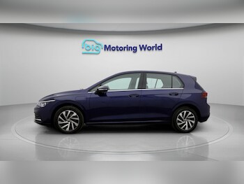 Used Volkswagen Golf 2023 for sale - 77841037: Photo
