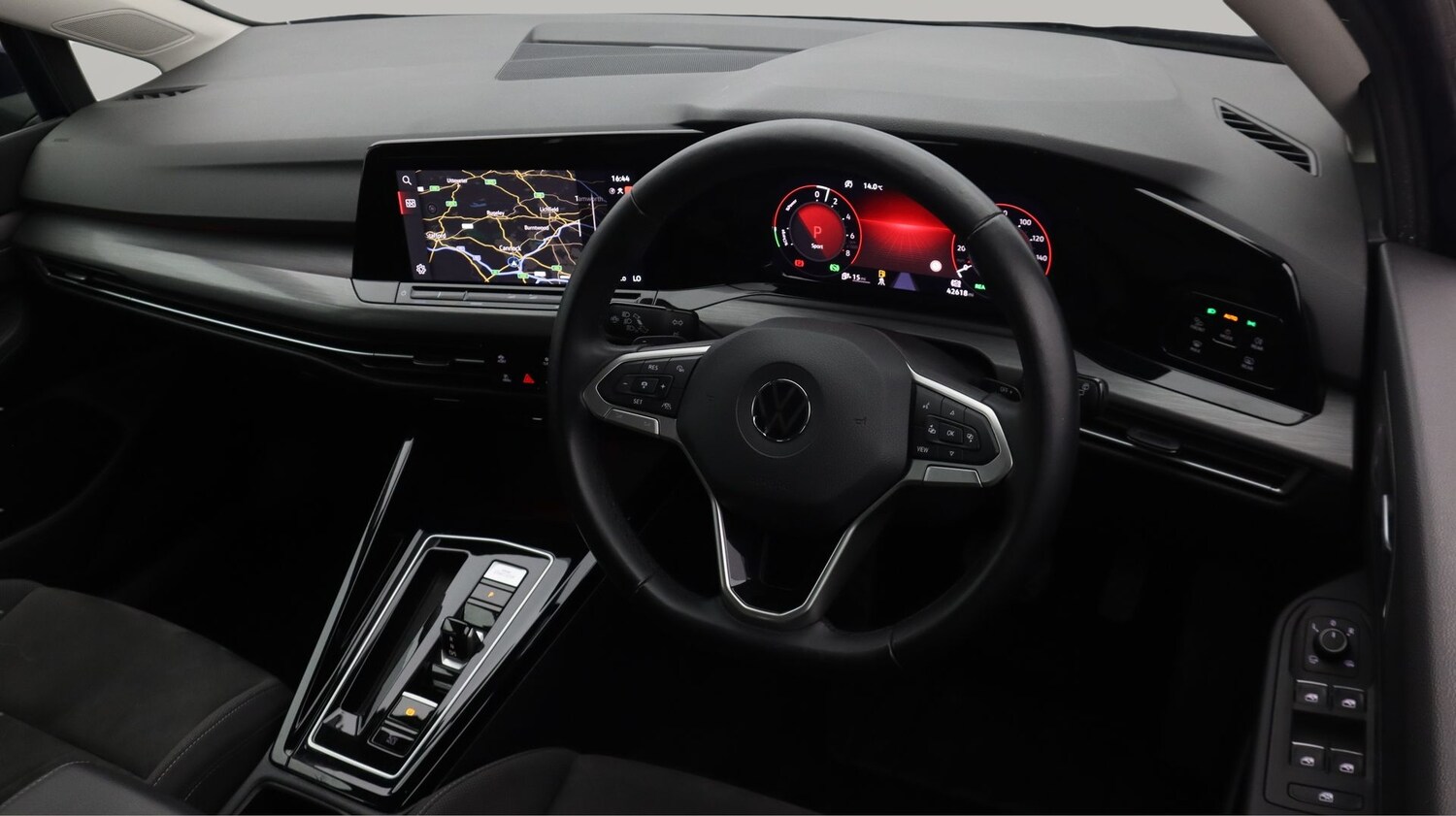 Used Volkswagen Golf 2023 for sale - 77841037: Photo 9