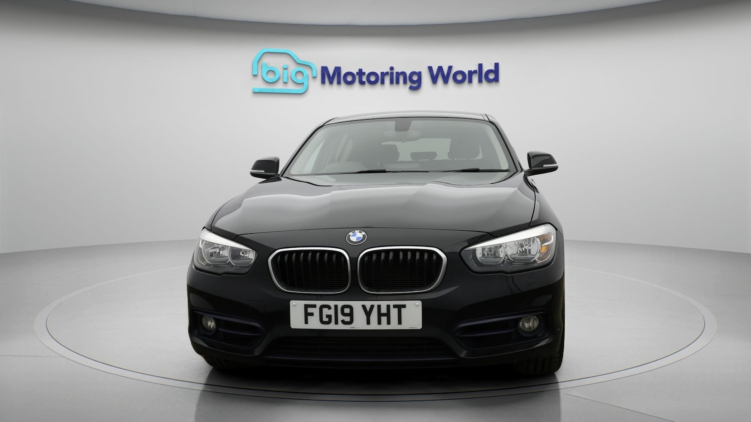 Used BMW 1 Series 2019 for sale - 77608126: Photo 2