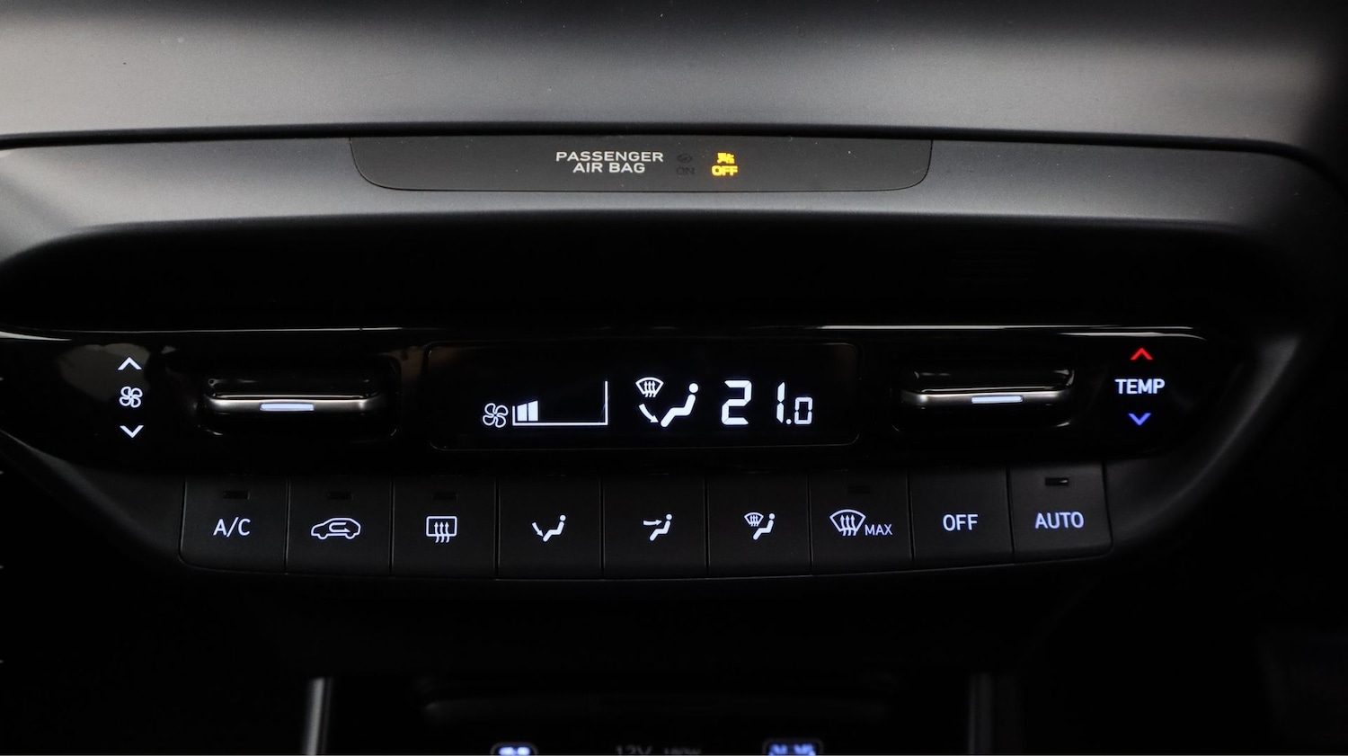 Used Hyundai i20 2023 for sale - 77669138: Photo 12