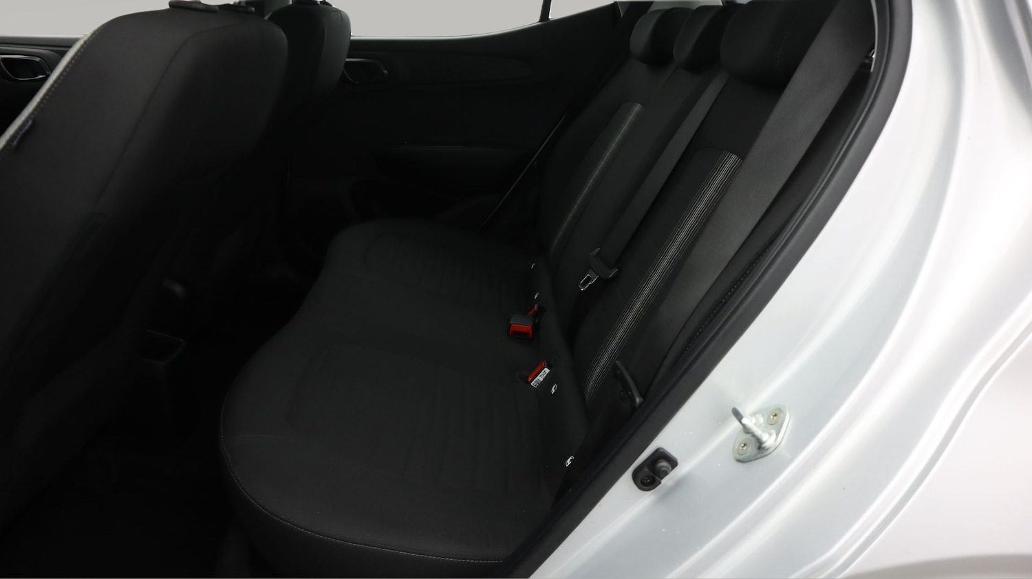 Used Hyundai i10 2023 for sale - 77764313: Photo 16