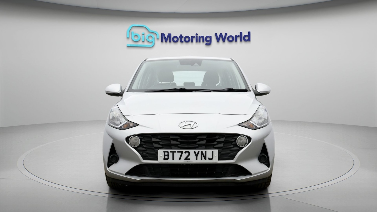 Used Hyundai i10 2023 for sale - 77764313: Photo 2