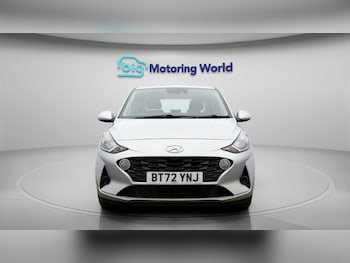 Used Hyundai i10 2023 for sale - 77764313: Photo