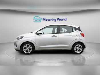 Used Hyundai i10 2023 for sale - 77764313: Photo