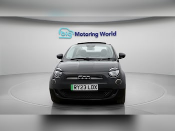 Used Fiat 500e C 2023 for sale - 79243826: Photo