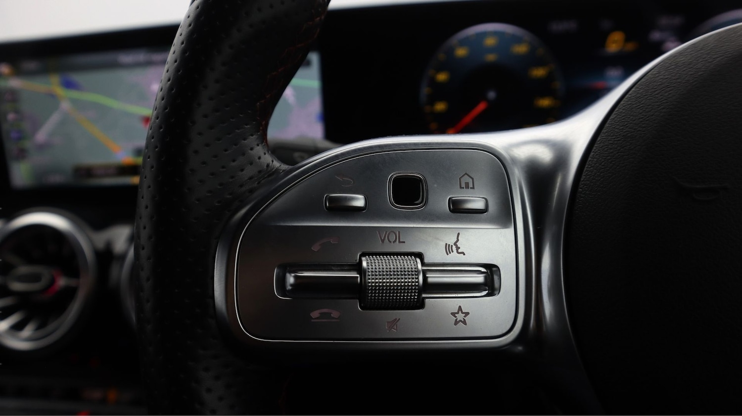 Used Mercedes-Benz GLA 2023 for sale - 78045990: Photo 20