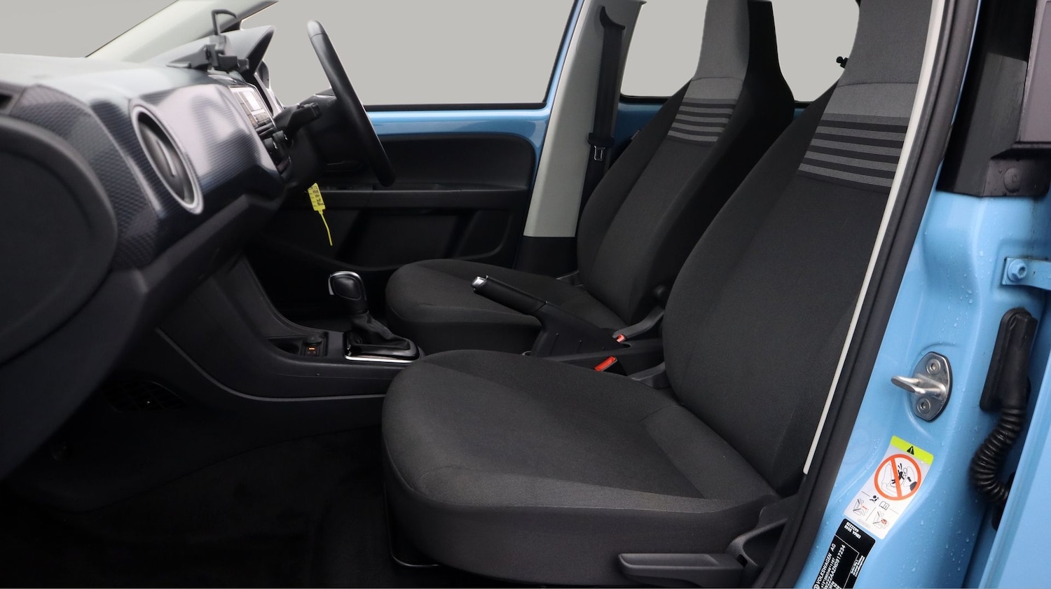 Used Volkswagen up! 2021 for sale - 77381122: Photo 14