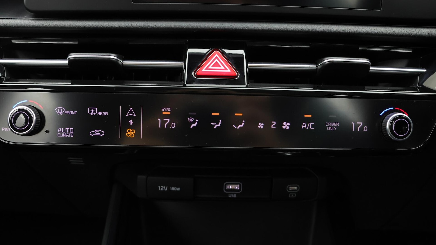 Used Kia Niro 2023 for sale - 76001099: Photo 13