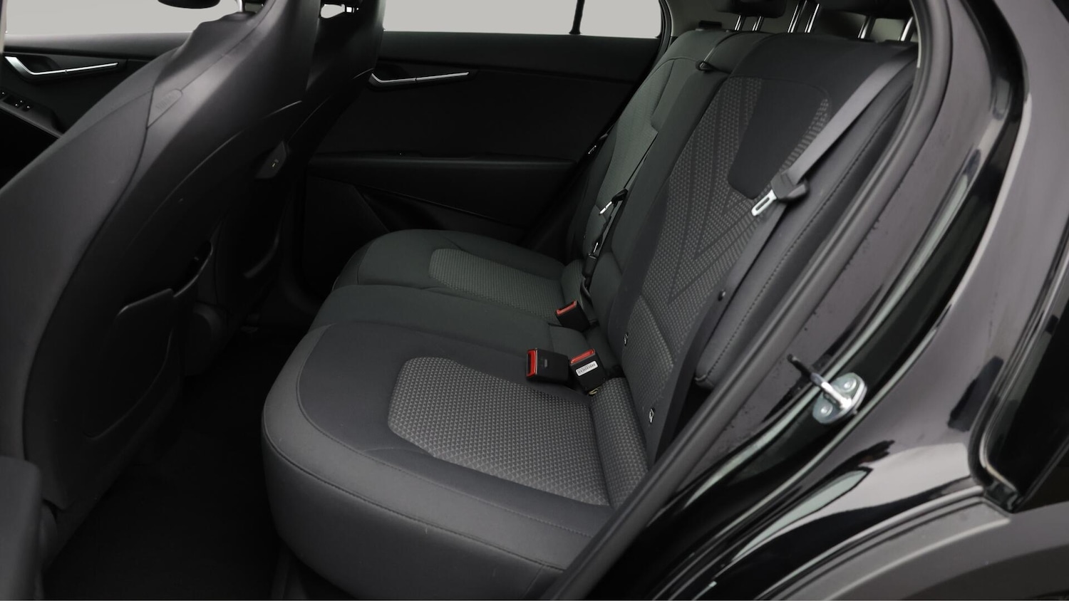 Used Kia Niro 2023 for sale - 76001099: Photo 17