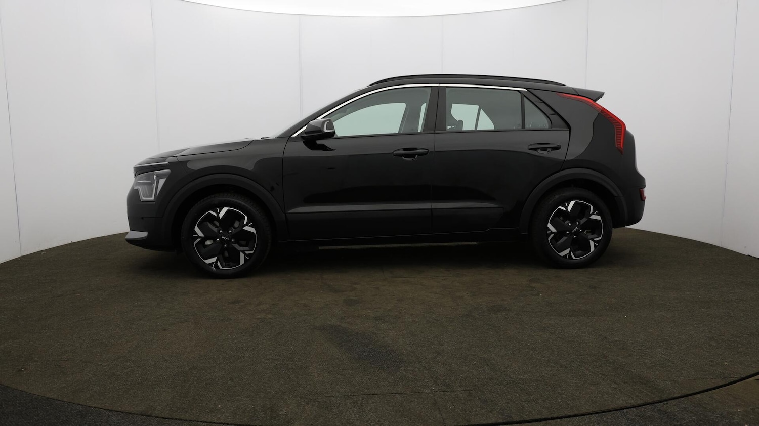 Used Kia Niro 2023 for sale - 76001099: Photo 74