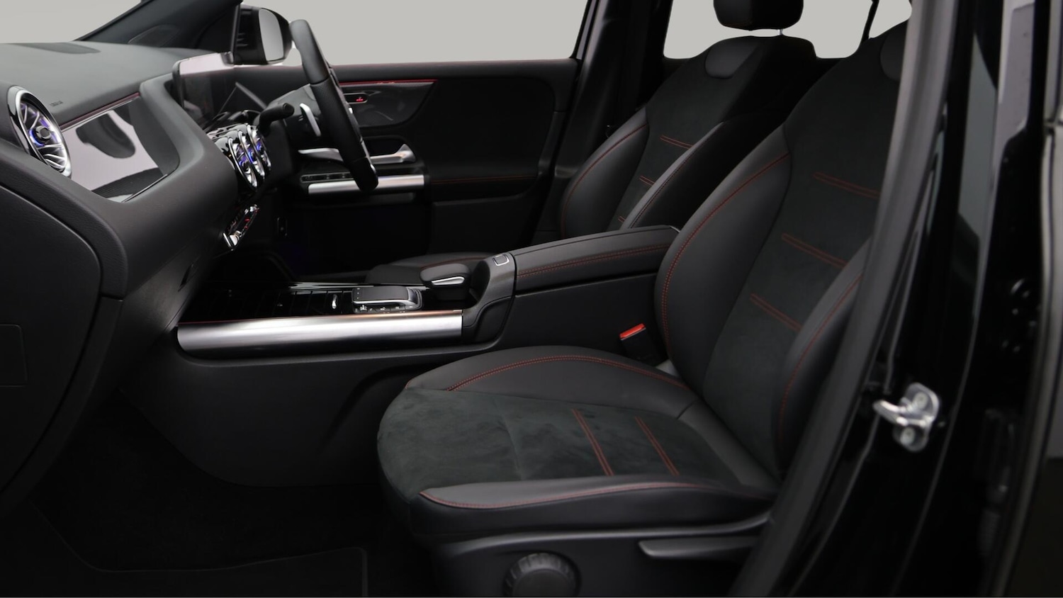 Used Mercedes-Benz GLA 2023 for sale - 76431866: Photo 15