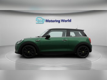 Used MINI Electric Hatch 2022 for sale - 77610222: Photo