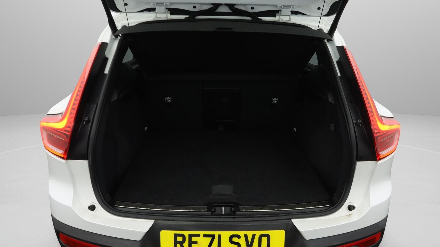 Used Volvo XC40 2021 for sale - 76646161: Photo 18