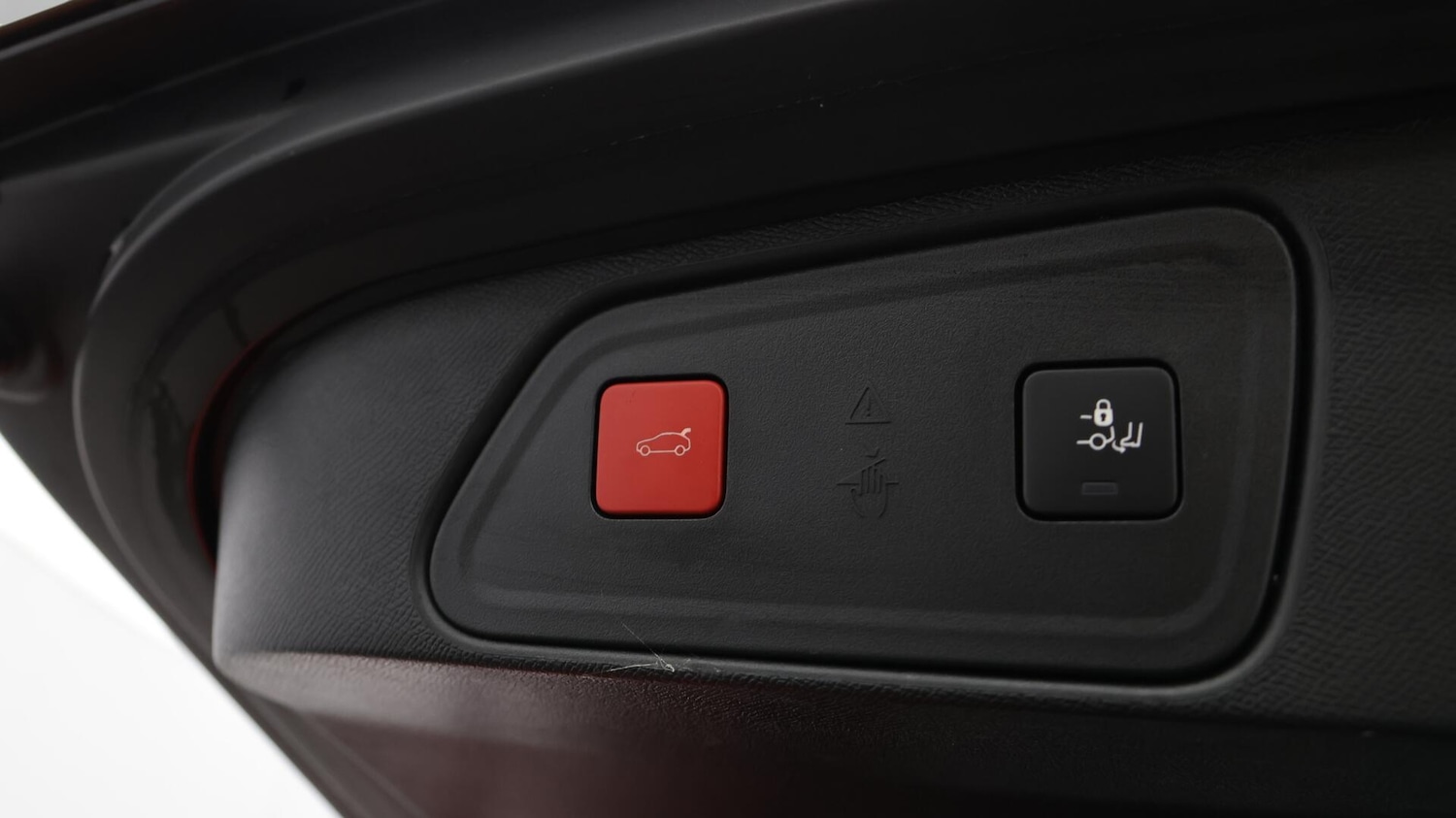 Used Peugeot 3008 2020 for sale - 76484732: Photo 24