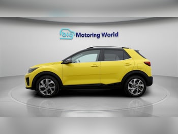 Used Kia Stonic 2023 for sale - 78794965: Photo