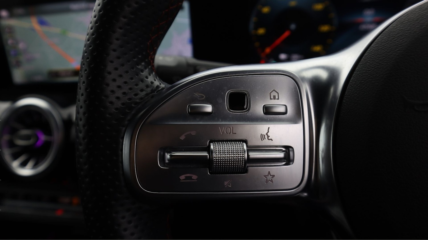 Used Mercedes-Benz EQA 2023 for sale - 77413068: Photo 21