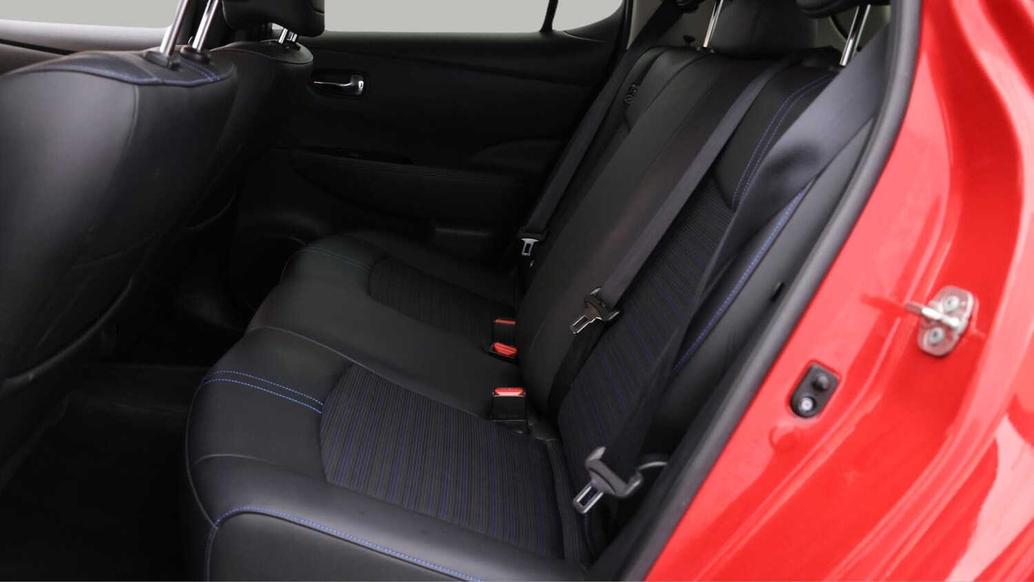 Used Nissan Leaf 2022 for sale - 76084937: Photo 17