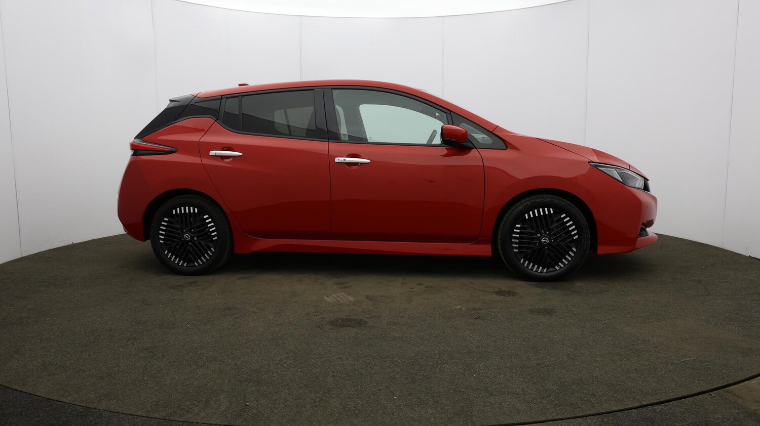 Used Nissan Leaf 2022 for sale - 76084937: Photo 54