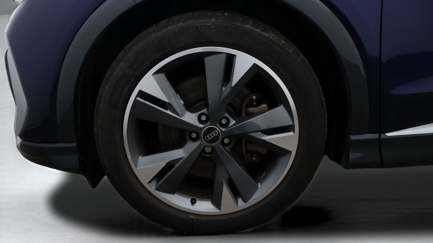 Used Audi Q4 e-tron 2023 for sale - 77303386: Photo 18