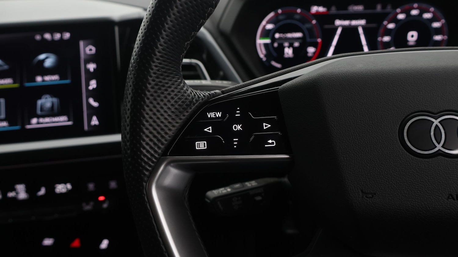 Used Audi Q4 e-tron 2023 for sale - 77303386: Photo 24