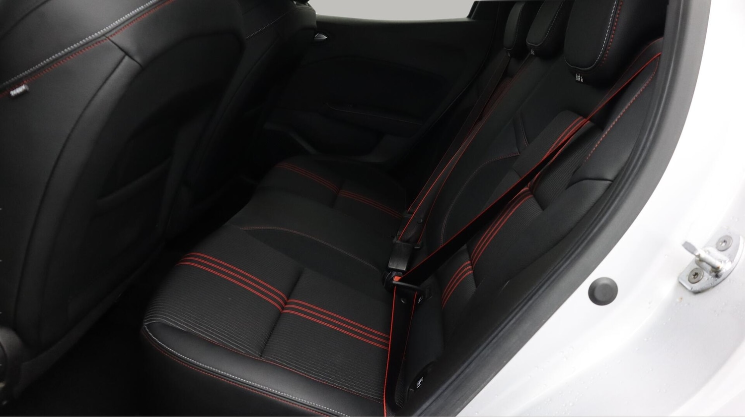 Used Renault Clio 2020 for sale - 76700673: Photo 17