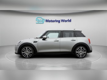 Used MINI Hatch 2024 for sale - 78884034: Photo